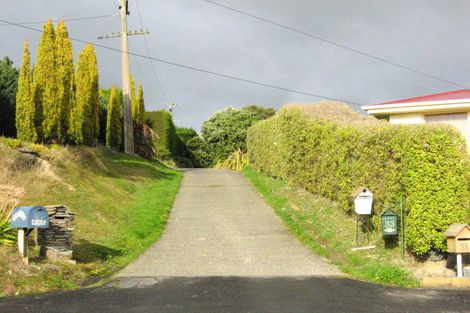 Photo of property in 40 Bayne Terrace, Macandrew Bay, Dunedin, 9014