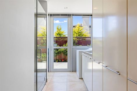 Photo of property in 50 Hamilton Avenue, Ilam, Christchurch, 8041