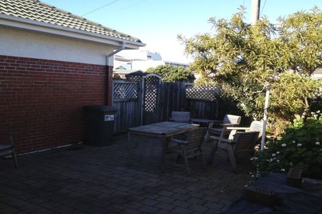 Photo of property in 31 Beach Street, Saint Clair, Dunedin, 9012