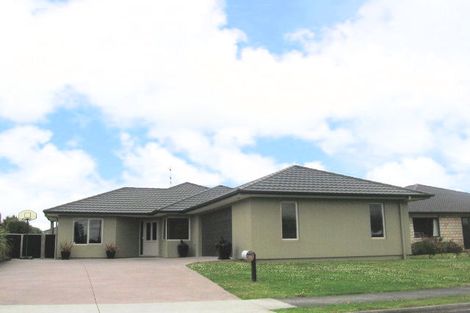 Photo of property in 10 Sunset Drive, Pukekohe, 2120