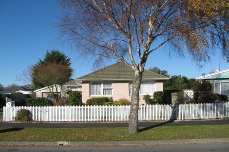 Photo of property in 50 West-watson Avenue, Hillmorton, Christchurch, 8025