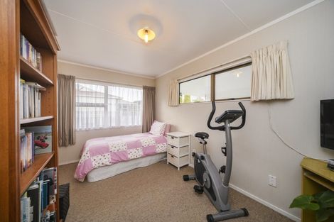 Photo of property in 80 John F Kennedy Drive, Milson, Palmerston North, 4414