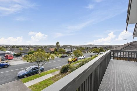 Photo of property in 7 Arrowsmith Drive, Clover Park, Auckland, 2019