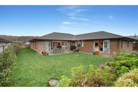 Photo of property in 18 Josh Road, Huapai, Kumeu, 0810
