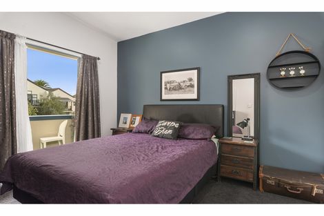 Photo of property in 6/6-8 Pannill Place, Oteha, Auckland, 0632