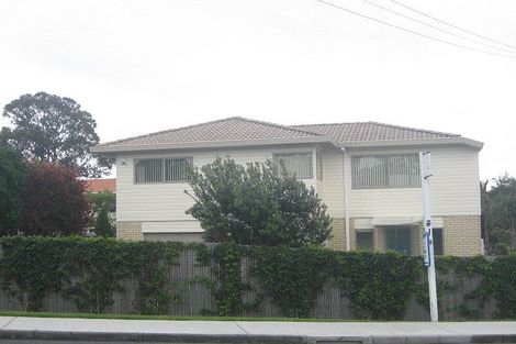 Photo of property in 6c Beach Road, Orewa, 0931