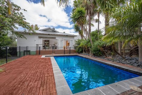 Photo of property in 84 Williamson Avenue, Grey Lynn, Auckland, 1021