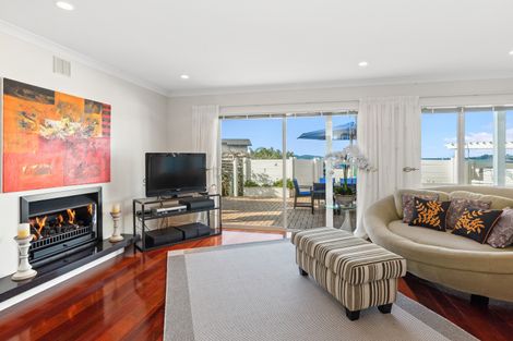 Photo of property in 4 Matangi Terrace, Snells Beach, 0920
