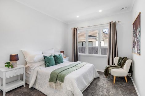 Photo of property in 44 Palmer Crescent, Silverstream, Upper Hutt, 5019