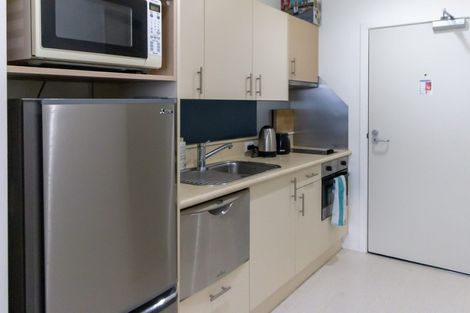 Photo of property in Gilmer Terrace Car Park, 412/9 Gilmer Terrace, Wellington Central, Wellington, 6011