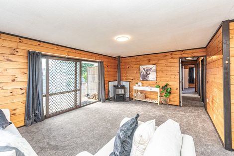 Photo of property in 29 Laird Street, Castlecliff, Whanganui, 4501