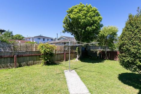 Photo of property in 3 Gordon Street, Avalon, Lower Hutt, 5011