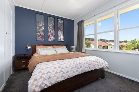 Photo of property in 19 Madill Street, Tuakau, 2121