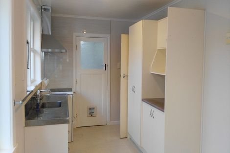 Photo of property in 44 Brandon Road, Glen Eden, Auckland, 0602