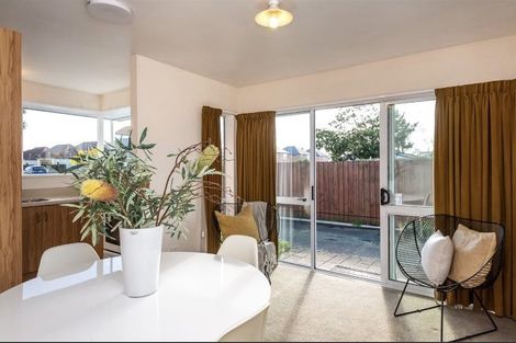 Photo of property in 1/5 Broadbent Street, Riccarton, Christchurch, 8041