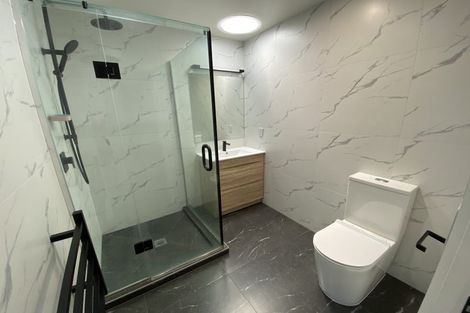 Photo of property in 35e Vincent Street, Howick, Auckland, 2014