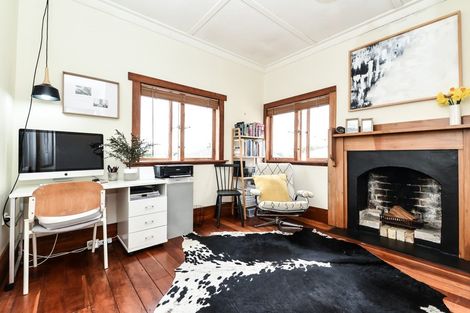 Photo of property in 75 Tuhikaramea Road, Dinsdale, Hamilton, 3204