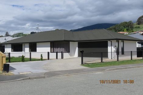 Photo of property in 7 Vining Crescent, Stoke, Nelson, 7011