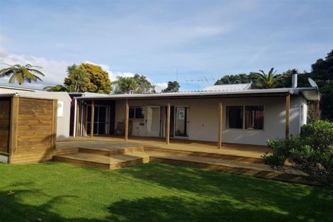 Photo of property in 9 Prudence Place, Oakura, 4314