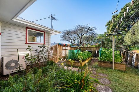 Photo of property in 5 Denbigh Way, Wilton, Wellington, 6012