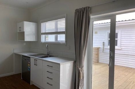 Photo of property in 125-127 Bell Road, Waiwhetu, Lower Hutt, 5010