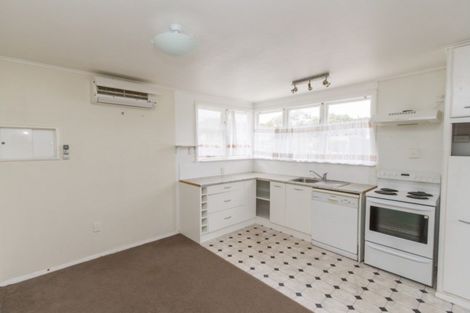 Photo of property in 11a Castor Crescent, Cannons Creek, Porirua, 5024