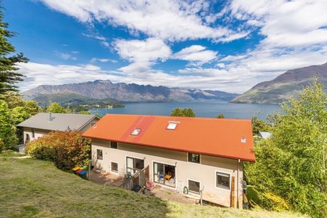 Photo of property in 6/4 Sainsbury Road, Fernhill, Queenstown, 9300