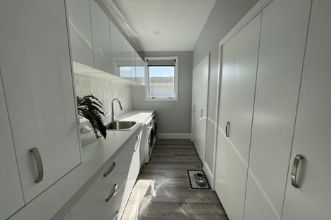 Photo of property in 22 Avenue Road, Greenmeadows, Napier, 4112