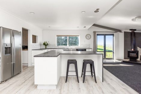 Photo of property in 1292 Taihape Road, Sherenden, Hastings, 4179