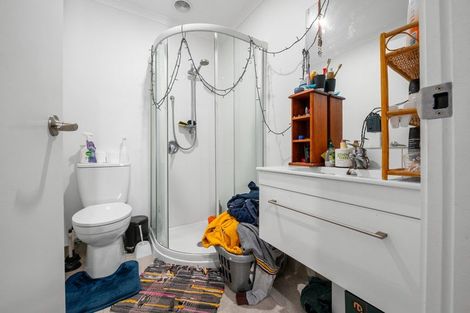 Photo of property in 2/113 Knighton Road, Hillcrest, Hamilton, 3216