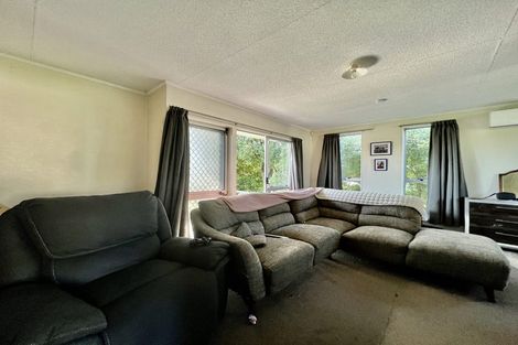 Photo of property in 2b Oak Avenue, Nawton, Hamilton, 3200