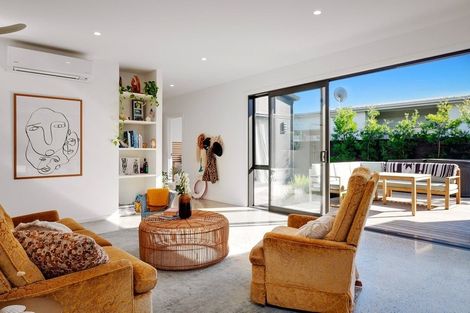 Photo of property in 15 Awatira Drive, Papamoa Beach, Papamoa, 3118