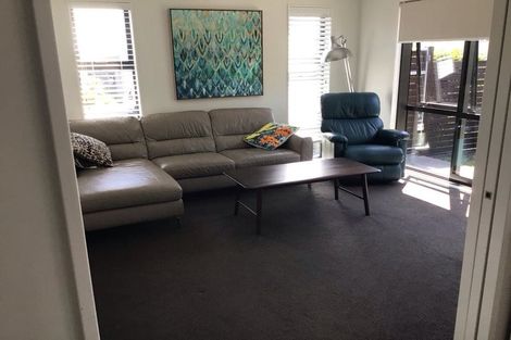 Photo of property in 11 Gumdigger Rise, Silverdale, 0932