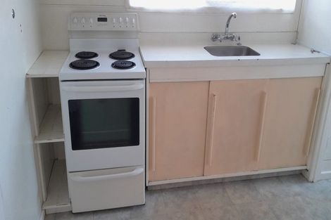 Photo of property in 5 Wells Place, Tamatea, Napier, 4112