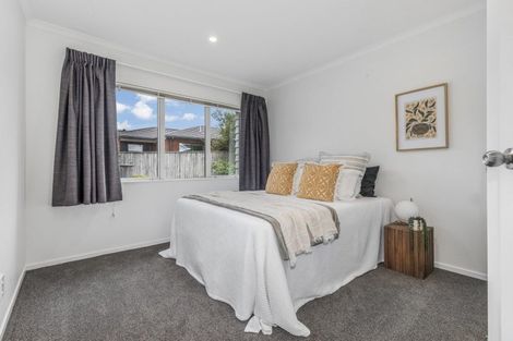 Photo of property in 36 Kahurangi Heights, Aotea, Porirua, 5024