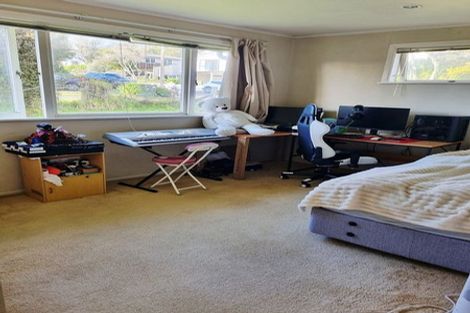 Photo of property in 23 Arrow Road, Forrest Hill, Auckland, 0620