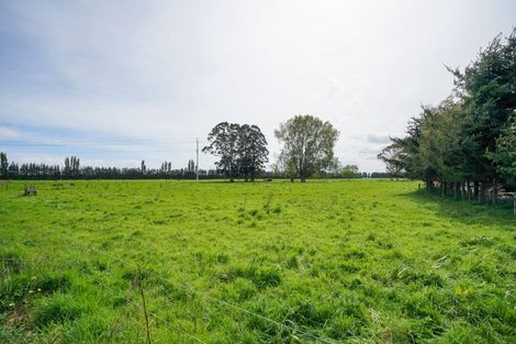 Photo of property in 9 Riverside Road, Oreti Plains, Winton, 9783