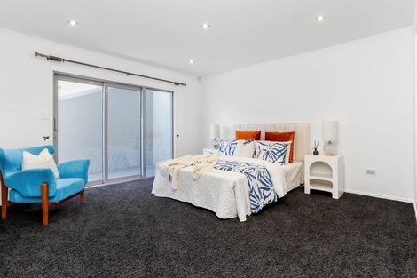Photo of property in 35a Seaview Avenue, Northcote, Auckland, 0627