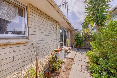 Photo of property in 2/163 Nelson Crescent, Napier South, Napier, 4110