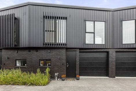 Photo of property in 18d St Michaels Avenue, Point Chevalier, Auckland, 1022