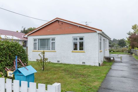 Photo of property in 13 Tyne Street, Carterton, 5713