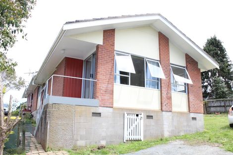 Photo of property in 3/58 View Road, Henderson, Auckland, 0612