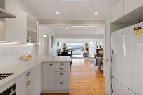 Photo of property in 68 Kinghorne Street, Strathmore Park, Wellington, 6022