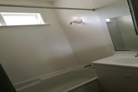 Photo of property in 47 Lingfield Street, Glenfield, Auckland, 0629