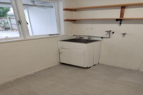 Photo of property in 31 Hobart Crescent, Wattle Downs, Auckland, 2103