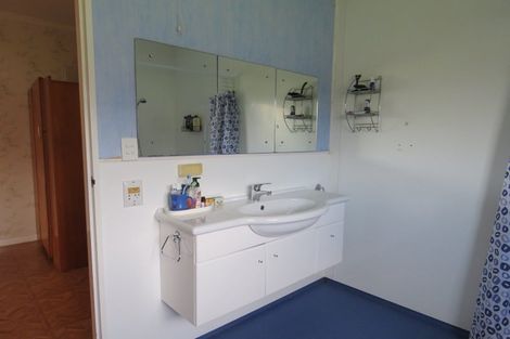 Photo of property in 108 Fairfax Street, Murchison, 7007