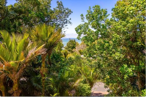 Photo of property in 86 Wood Bay Road, Titirangi, Auckland, 0604