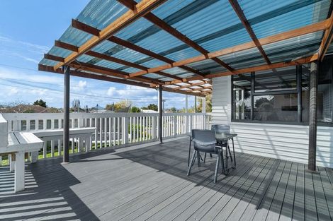 Photo of property in 9 Thompson Terrace, Manurewa, Auckland, 2102