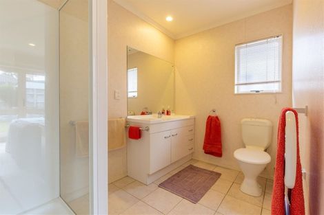 Photo of property in 39 Starlight Cove, Hobsonville, Auckland, 0618