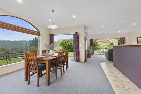 Photo of property in 34 Terry Smyth Drive, Kumeu, 0892